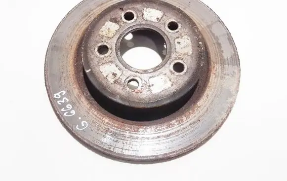 Volvo V50 Rear brake disc neventiliuojamas