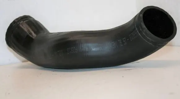 Volvo S60 Intercooler hose/pipe 30680218