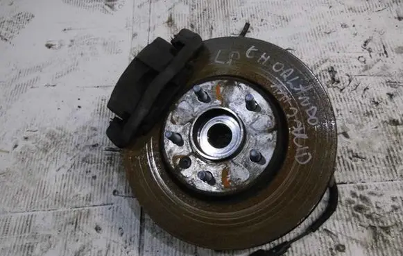 Chevrolet Orlando Front wheel hub spindle knuckle