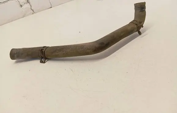 Volkswagen Transporter - Caravelle T4 Engine coolant pipe/hose 701819373L