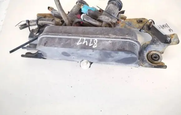 Vacuum air tank