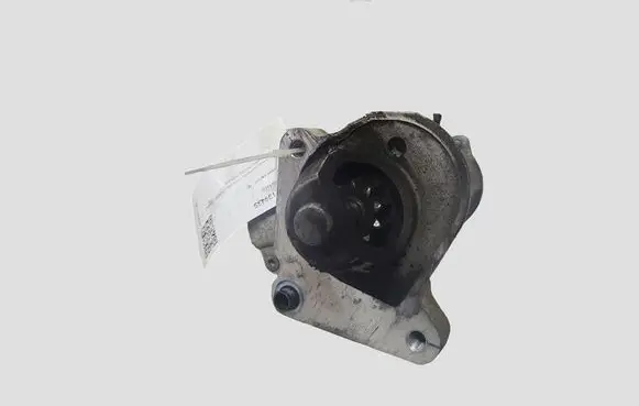Volvo V40 Starter motor 30644972 3312A1