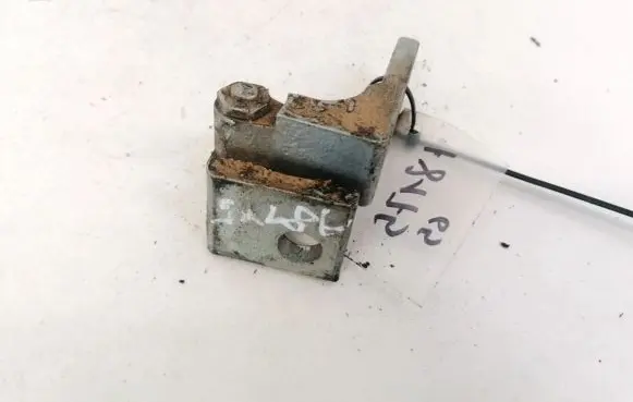 Front door upper hinge