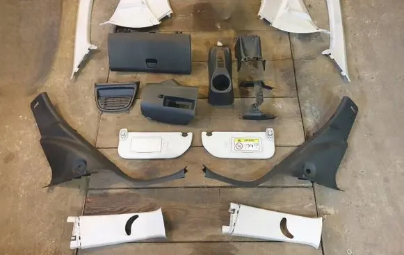 Toyota Aygo AB40 (B) pillar trim (top)