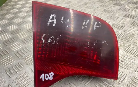 Audi A4 S4 B7 8E 8H Tailgate rear/tail lights 8E5945093