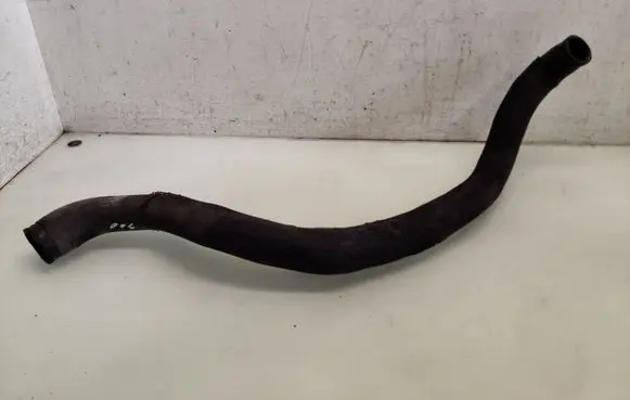 Volvo S60 Engine coolant pipe/hose 