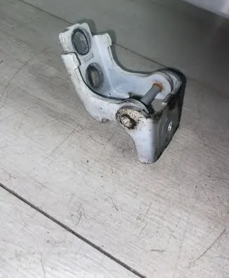 Renault Scenic III - Grand scenic III Rear door lower hinge