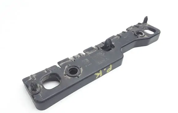 Volvo S90, V90 Front bumper mounting bracket 31386127