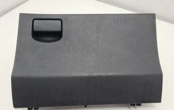 Toyota Yaris Glove box 555500D060