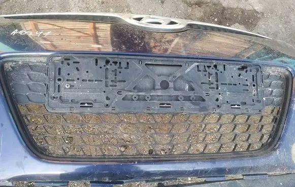 Hyundai i30 Front bumper lower grill