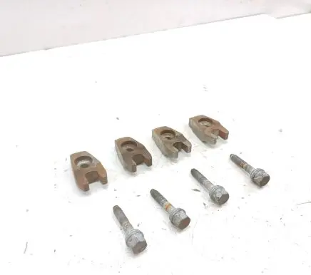 Peugeot Bipper Fuel Injector clamp holder