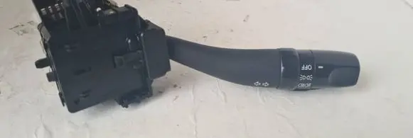 KIA Carens II Indicator stalk 202004727