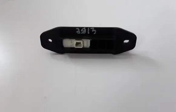 Toyota Auris E180 Tailgate opening switch 15C879