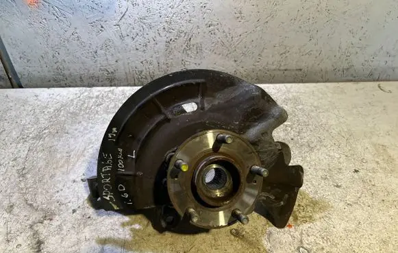KIA Sportage Front wheel hub