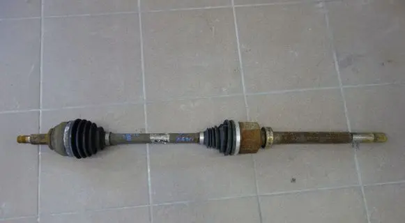Renault Trafic III (X82) Front driveshaft 93453895