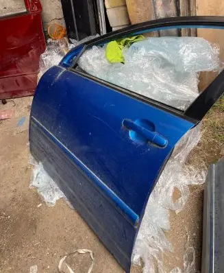 Toyota Corolla E120 E130 Front door