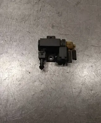 Renault Kadjar Turbo solenoid valve 8200790180 70181405
