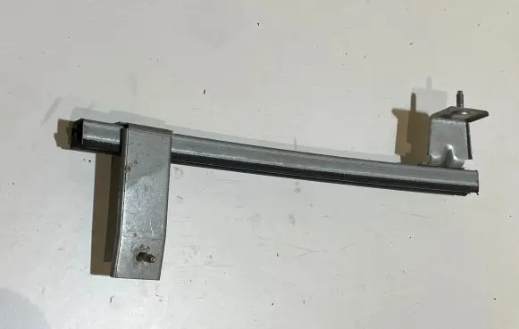 Ford Mustang VI Front door coupe window/glass frame FR3B63263A20AA