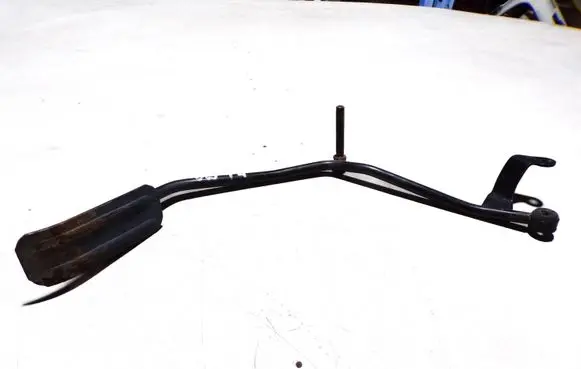 Volkswagen Transporter - Caravelle T4 Pedal assembly 