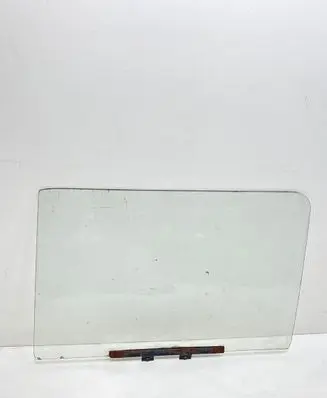 Volkswagen Transporter - Caravelle T3 Front door window/glass (coupe) 