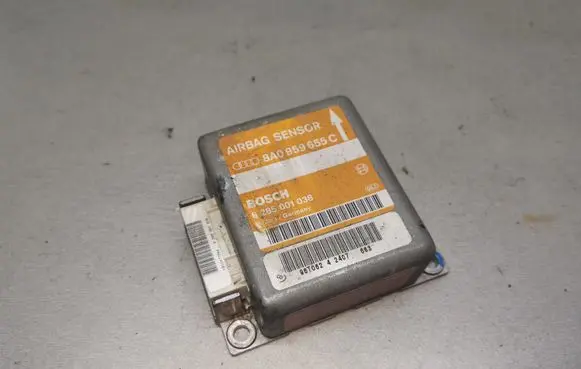 Audi A4 S4 B5 8D Airbag control unit/module 8A0959655C 0285001038
