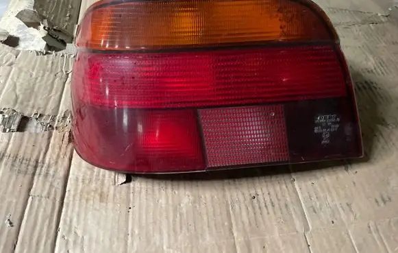 BMW 5 E39 Rear/tail lights 014441909 02R100H000