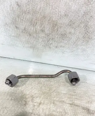 BMW 3 E90 E91 Fuel injector supply line/pipe 08033