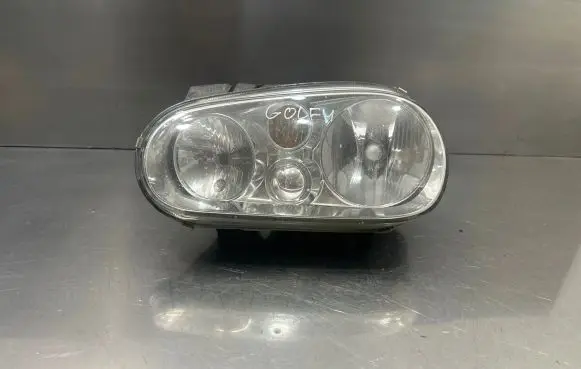 Volkswagen Golf IV Headlight/headlamp