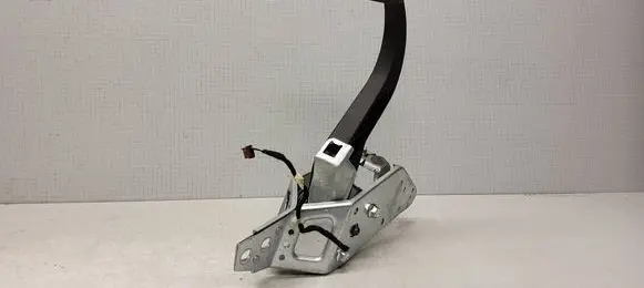 Opel Astra H Clutch pedal 9010883 9689433