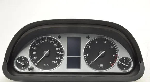 Mercedes-Benz B W245 Speedometer (instrument cluster) A1695408247