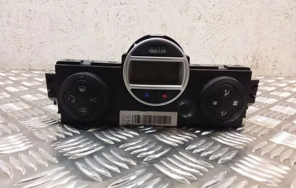 Renault Scenic II - Grand scenic II Climate control unit 8200501465
