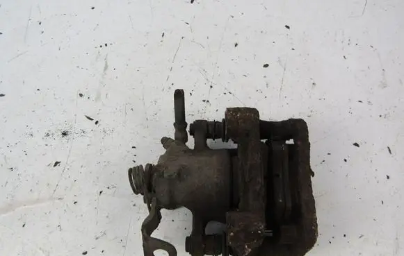 Opel Astra G Rear brake caliper 