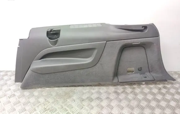 Audi Q7 4L Trunk/boot side trim panel 4L0863880