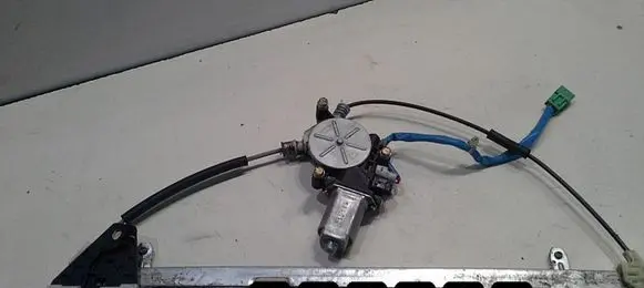 Honda CR-V Front door window regulator with motor 