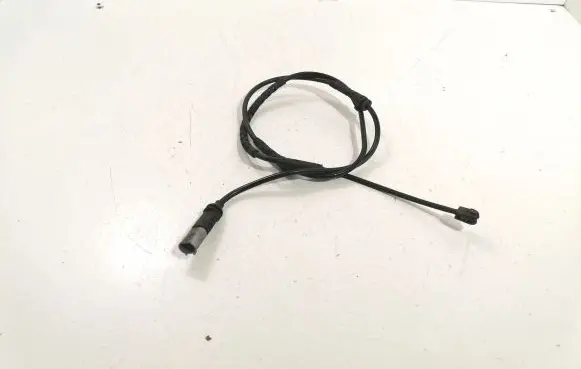 BMW 5 GT F07 Brake pads wear sensor 