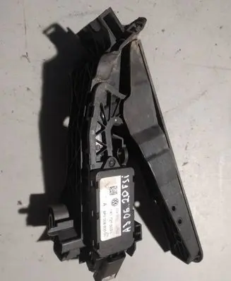 Audi A3 S3 8P Accelerator throttle pedal 1K1721503L