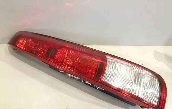Nissan X-Trail T30 Rear/tail lights