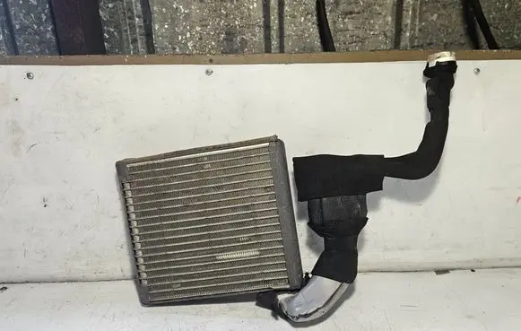 Mitsubishi Pajero Air conditioning (A/C) radiator (interior) 05C29A478