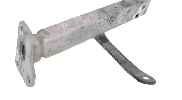 Fiat 500L Front bumper shock/impact absorber 