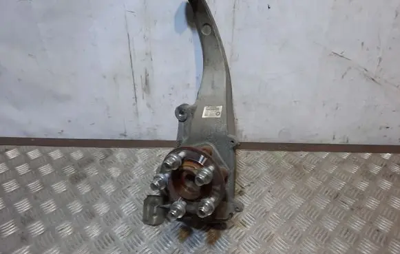 Jaguar XF Front wheel hub 8W833K185AC