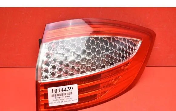 Ford Mondeo MK IV Rear/tail lights 7S71-13404-B