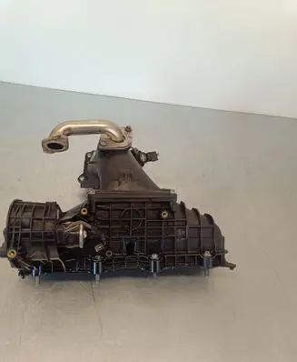 Mercedes-Benz E W212 Intake manifold A6510900028