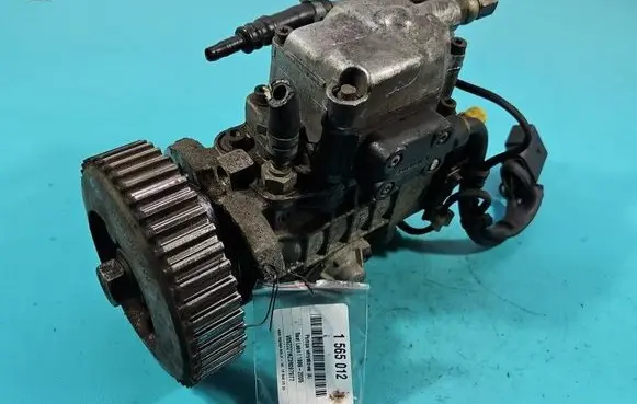 Seat Leon (1M) Fuel injection high pressure pump 0460404977 IMPRK1565012