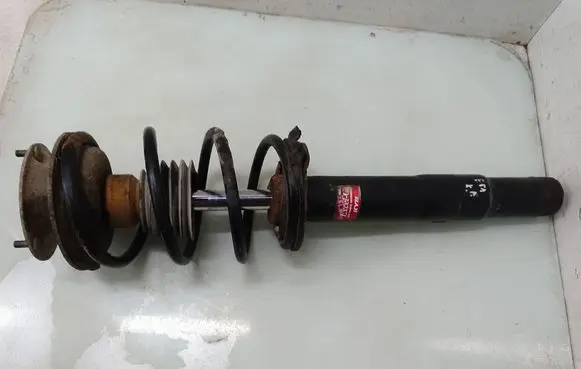 BMW 5 E60 E61 Front shock absorber with coil spring