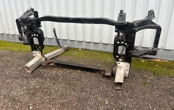 Jeep Cherokee Radiator support slam panel
