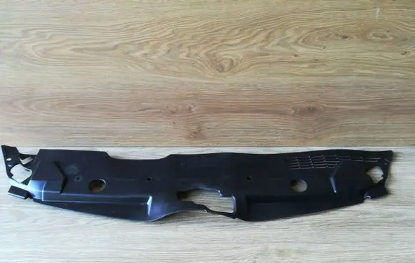 Radiator trim