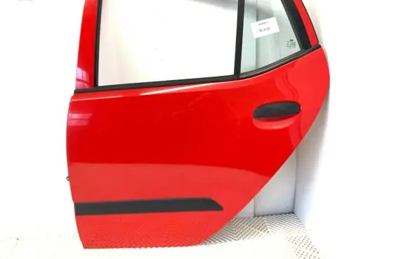 Hyundai i10 Rear door