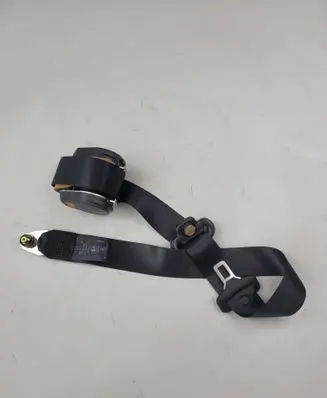 Mercedes-Benz Vito Viano W638 Front seatbelt A0038602985
