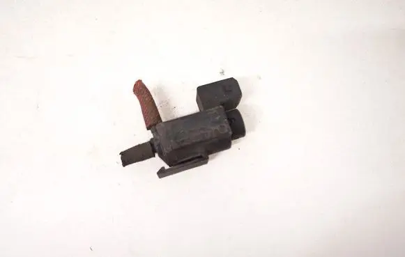 BMW 5 F10 F11 Turbo solenoid valve 7810831 70231800
