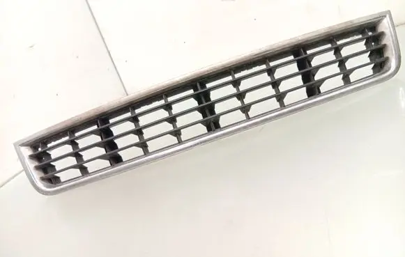 Audi A4 S4 B6 8E 8H Front bumper lower grill 8E0807647
